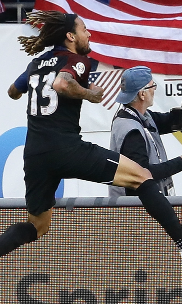 Jermaine Jones turned back the clock and was the best player for the USMNT